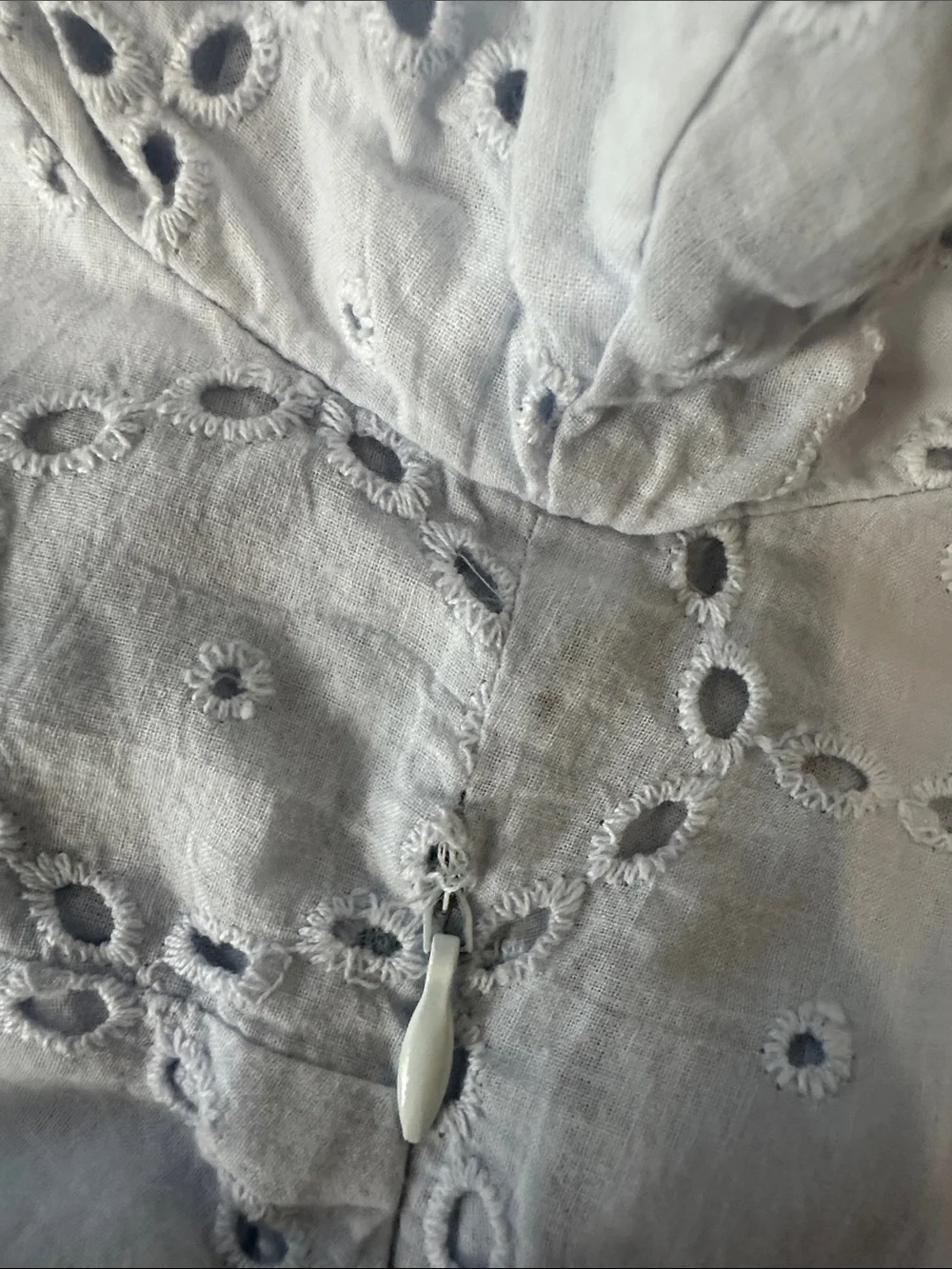Katie J NYC Phoebe pale Blue Eyelet Puff Sleeve Dress fits like a 6 Small tween